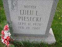 Piesecki, Lulu L.